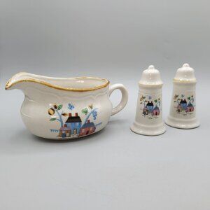 Vintage Heartland Gravy Boat Salt Pepper Shakers Floral Country House Design